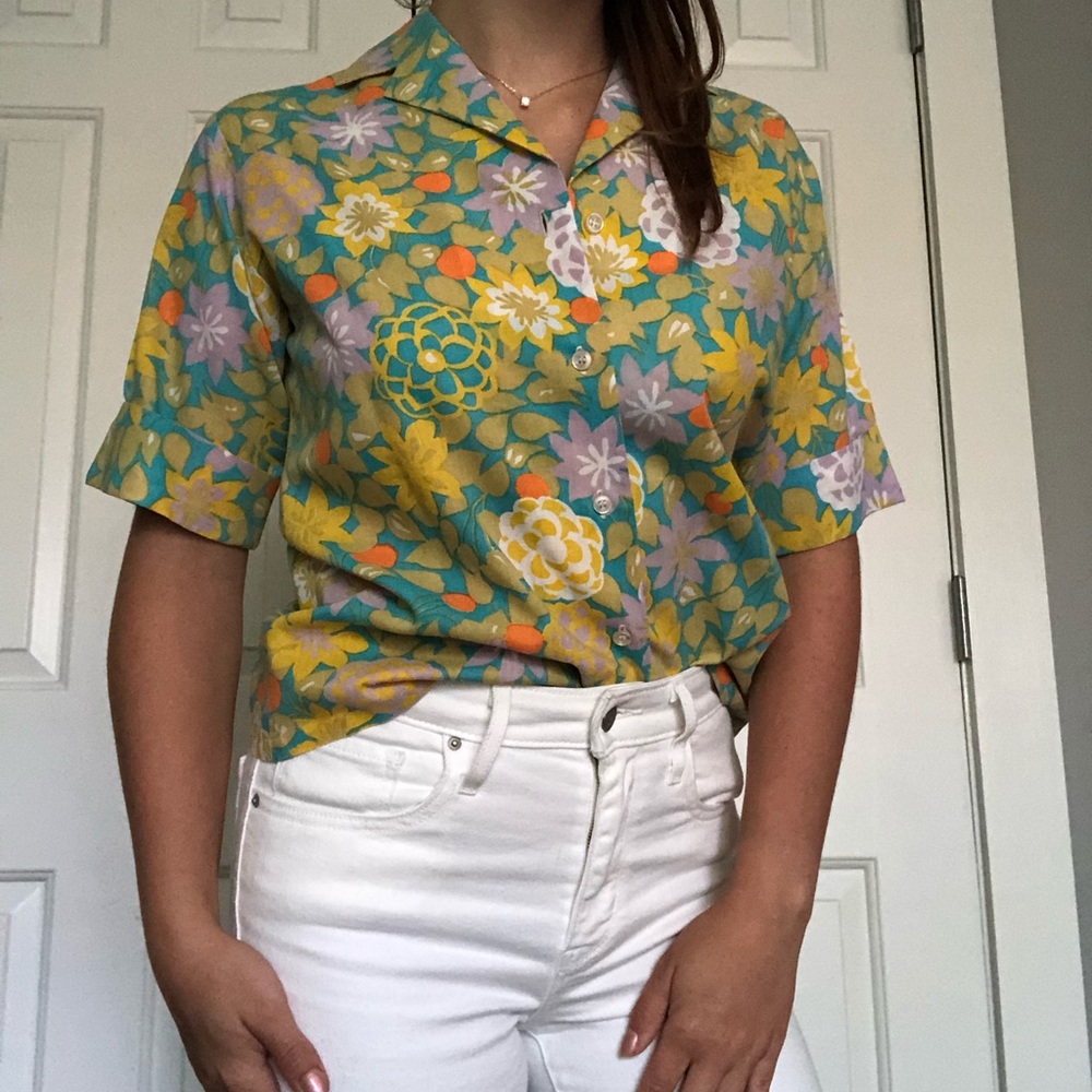 COPY - VINTAGE floral button down